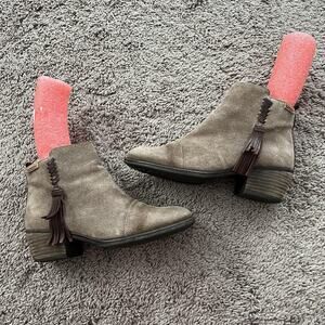 Pikolinos Boots Womens Size EU 37 Taupe Suede Ankle Booties Side Zip Tassel